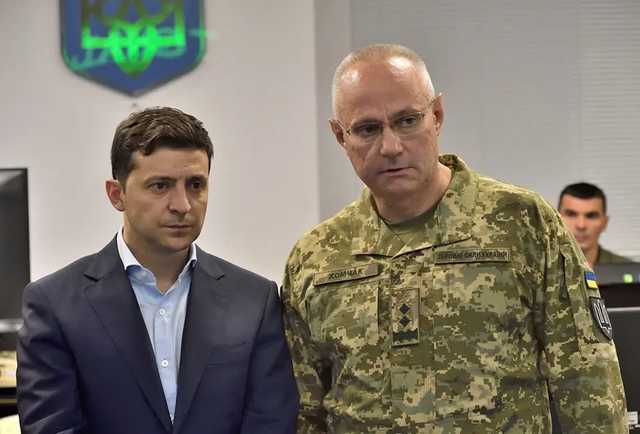 Волонтер: Штрафы для военных за открытие огня придумал Хомчак