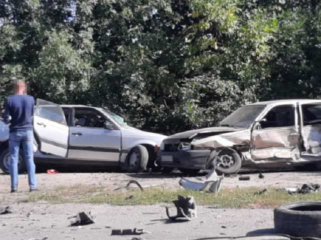 Под Винницей крупное ДТП из-за пьяного водителя: есть погибшие и травмированные