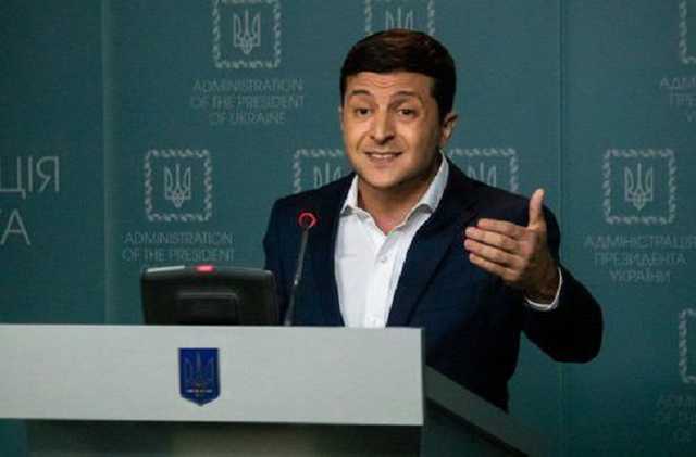 "Пять тысяч - это ничего": Зеленский сделал заявление о повышении зарплат