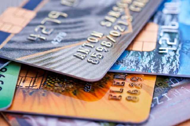 Банки смогут самовольно закрывать счета украинцев