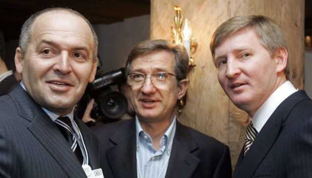 Пирамиды олигархов уже невозможно поддерживать