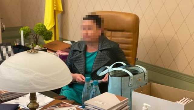 Главе Харьковского окружного админсуда вручили подозрение