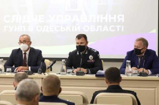 Охороняти виборчі дільниці будуть щонайменше 60 тисяч поліцейських