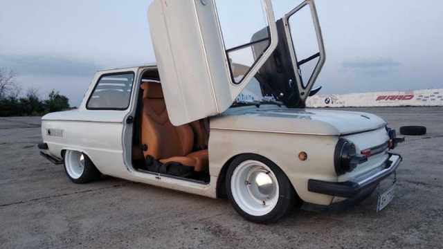 В Мариуполе появился «Запорожец» с кожаными сиденьями от Alfa Romeo