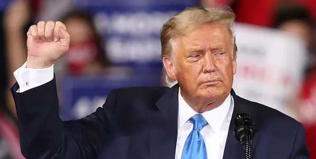 Американцев можно поздравить с Дональдом Лукашенко