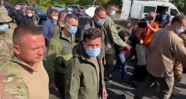 Зеленский назвал "одну версию" авиакатастрофы под Харьковом