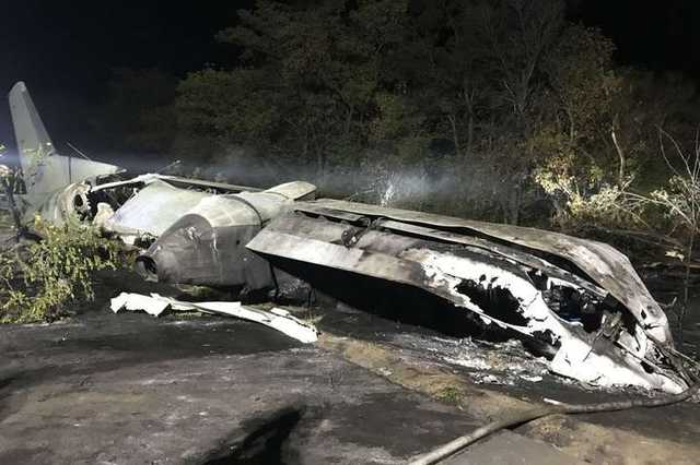 Идентификация жертв крушения Ан-26 займет до трех недель