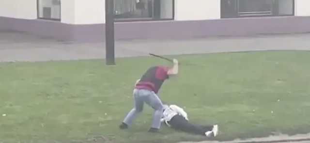 Кибер-партизаны Беларуси взломали прямой эфир гостелеканала и показали, как силовики избивали протестующих