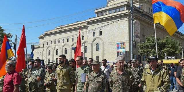 Война в Нагорном Карабахе: Россия боится схлестнуться с Турцией