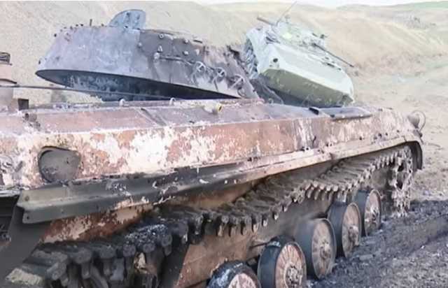 Вірмени показали тіла семи убитих азербайджанських військових, три розбиті БМП-2 та збитий вертоліт