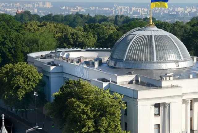 Комитет Рады провалил предвыборное обещание "слуг" по лишению СБУ контроля за экономикой