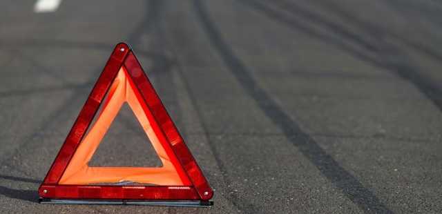 Под Запорожьем 15-летний водитель попал в ДТП: погибли три человека