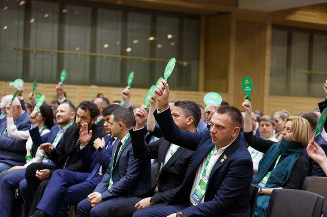 У «Слузі народу» визнали брак голосів у Верховній Раді