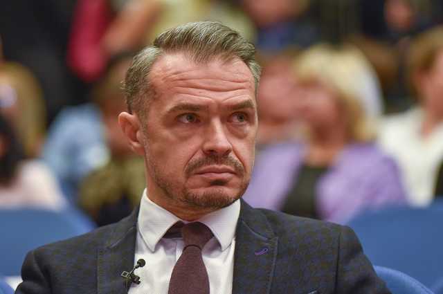 У Польщі затримали ще трьох підозрюваних у справі ексглави “Укравтодору” Новака