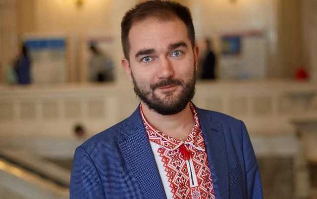 Депутат Юрченко сказал, что «ни в коем случае» не сдаст мандат