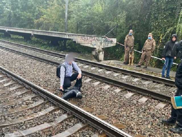 Погибшая в Киеве американка оказалась супругой военного пресс-атташе