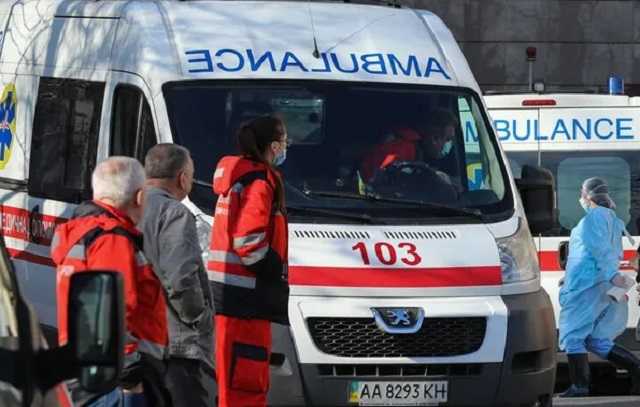 Во Львове умер врач после длительной борьбы с COVID-19