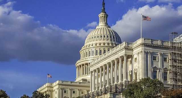 Вслед за Трампом коронавирус подтвердился у трех американских сенаторов