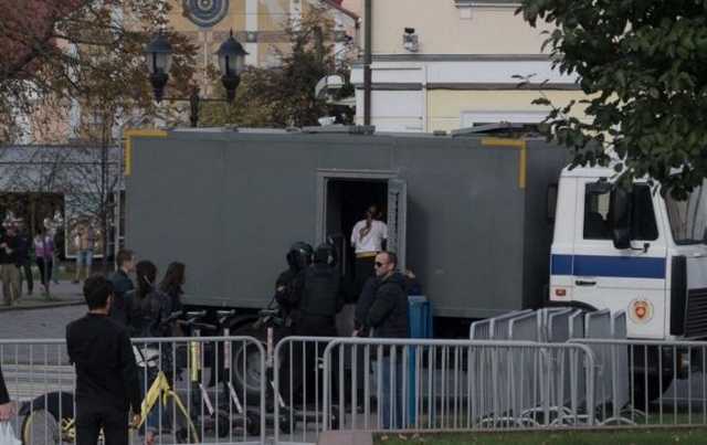В Беларуси задержали десять журналистов