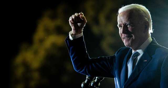 Байден еще больше увеличил отрыв от Трампа