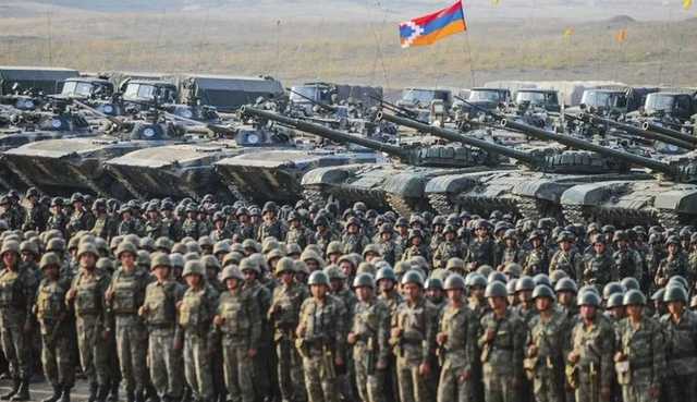 Конфликт в Нагорном Карабахе: Армения усилила режим военного положения