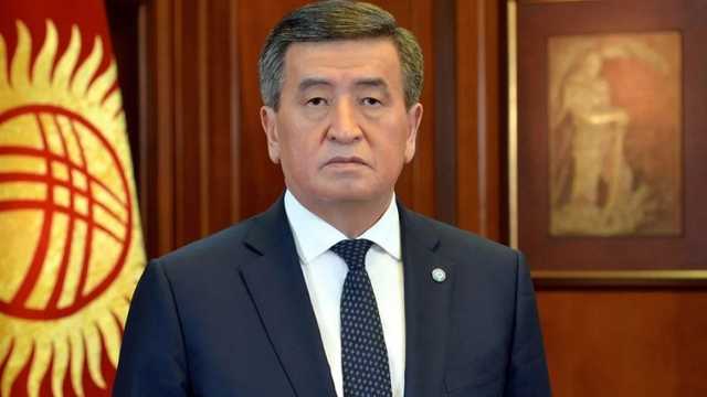 Президент Кыргызстана подписал указ об отставке правительства и премьер-министра