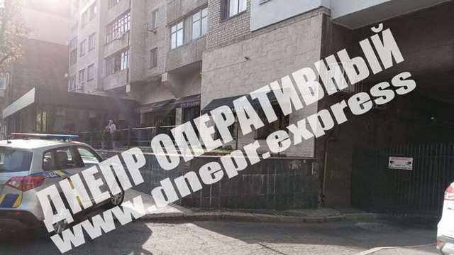 В Днепре врач больницы узнал о своей коронавирусной болезни и застрелился