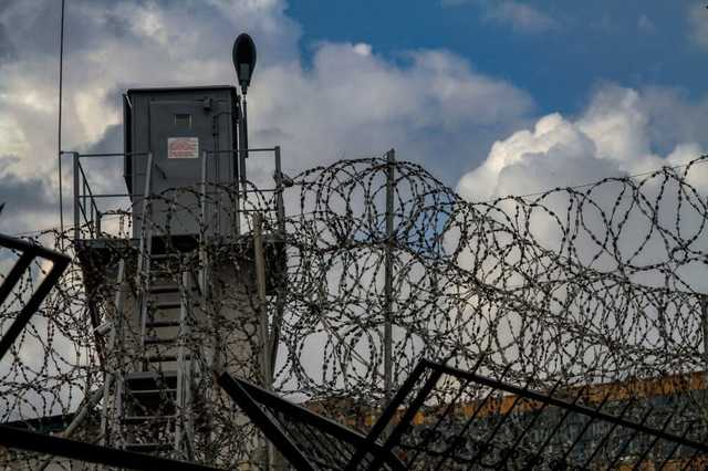 Пытки в харьковской колонии №25: расследование предсказуемо зависло