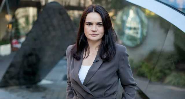 Тихановская обсудила с лидерами стачкомов начало забастовки на заводах