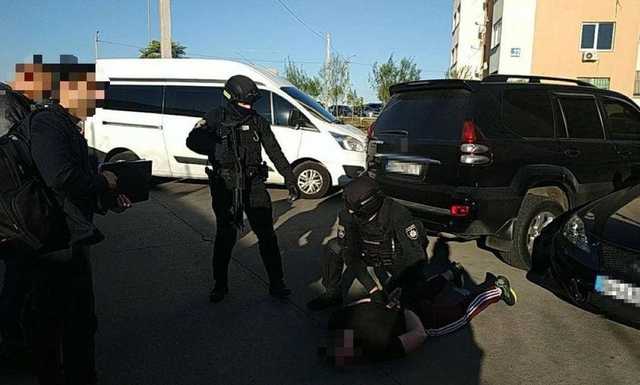 Правоохранители в Одессе накрыли бордель, организованный полицейским