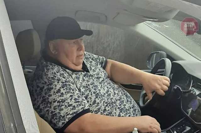 «Тітушки» депутата Дніпропетровської облради Роя побили та пограбували журналістів