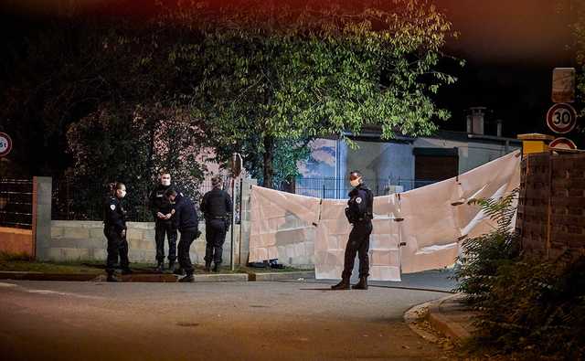 Во Франции назвали имя чеченца из Москвы, который обезглавил учителя под Парижем