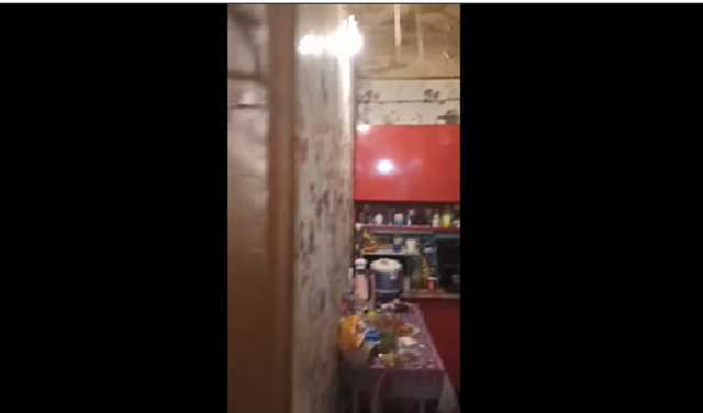 В Киеве из-за прорыва трубы квартиры залило кипятком