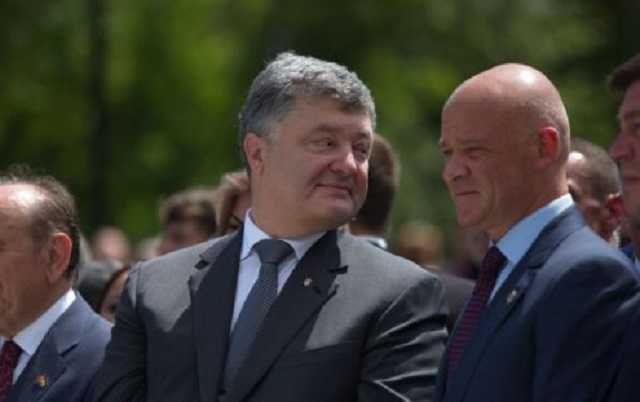 Рейтинг Труханова падает: он проиграет во втором туре, - эксперт