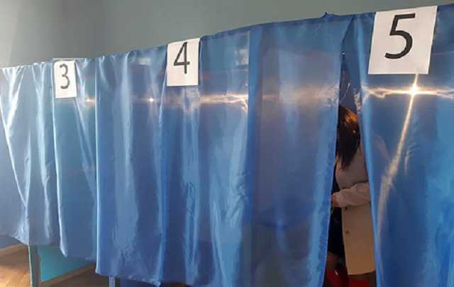 Чого не можна робити на виборчій дільниці: ЦВК опублікувала попередження