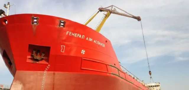 На российском танкере возле Керченского пролива произошел взрыв