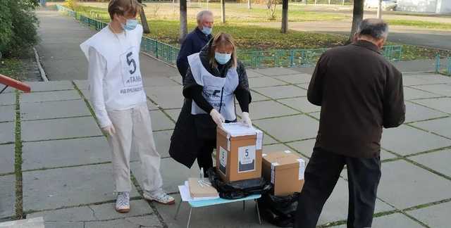 Опрос Зеленского: как проходит в разных городах Украины