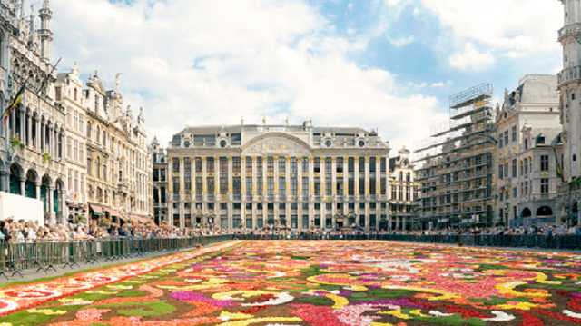 Брюссель розширює комендантську годину і запроваджує нові обмеження