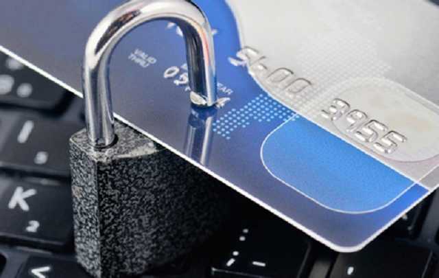 Гроші на картах українців, навіть зарплати і пенсії, можуть заарештувати: НБУ назвав причини