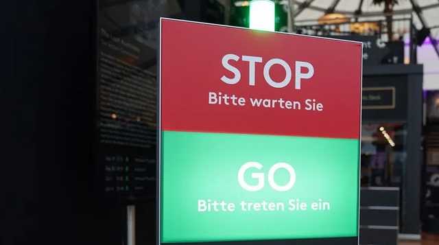 В Швейцарии ужесточили карантин: что запрещено