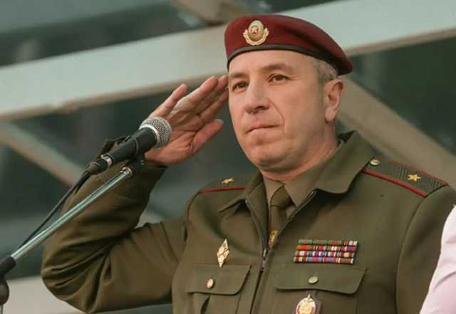 На фоне забастовок в Беларуси Лукашенко уволил главу МВД