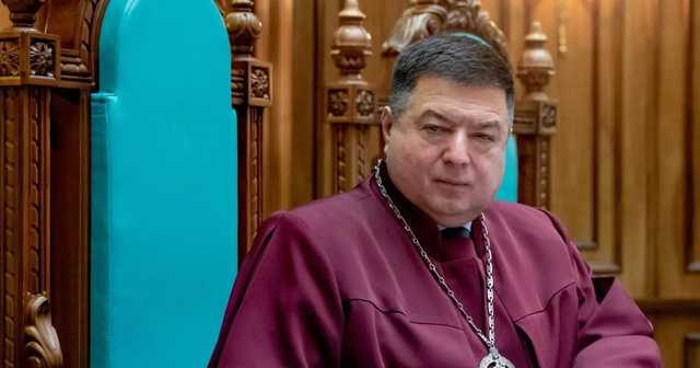 Глава КС: Законопроект Зеленского имеет признаки конституционного переворота