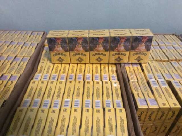 На Закарпатье со стрельбой остановили контрабандистов сигарет