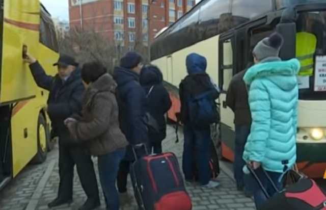 Количество вакансий для украинских заробитчан взлетело: в какие страны зовут