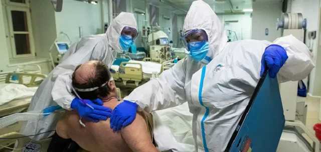 Степанов предупредил об угрозе коллапса в больницах из-за скачка заражений COVID-19