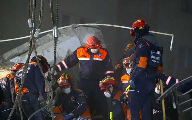 В Турции количество жертв и пострадавших от землетрясения превысило тысячу человек