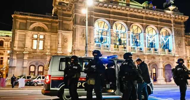 Жертвами теракта в Вене стали уже четыре человека