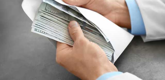 Зампред Закарпатского облсовета задержан за взятку