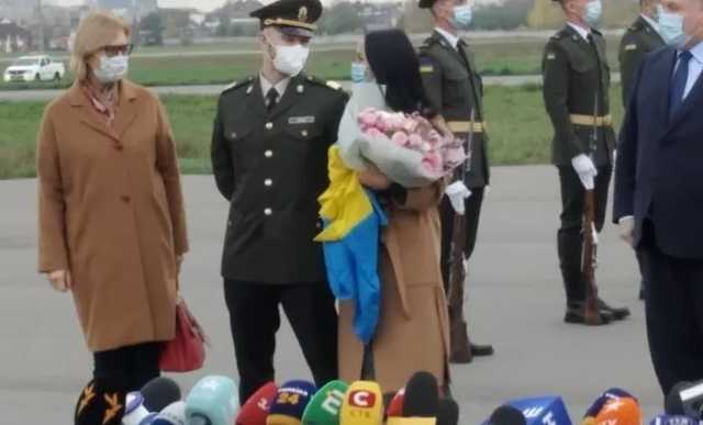 Жена Маркива трогательно рассказала о возвращении мужа