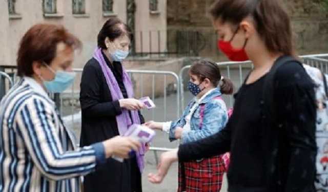 В Грузии резко возросло количество заражений COVID за день